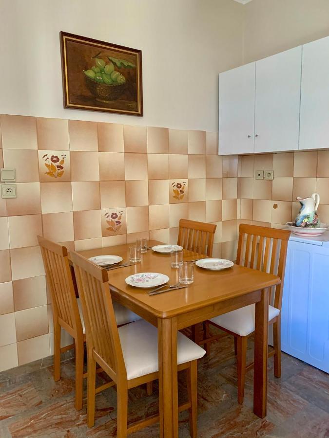 Hygge Retreat Apartment Preveza Bagian luar foto